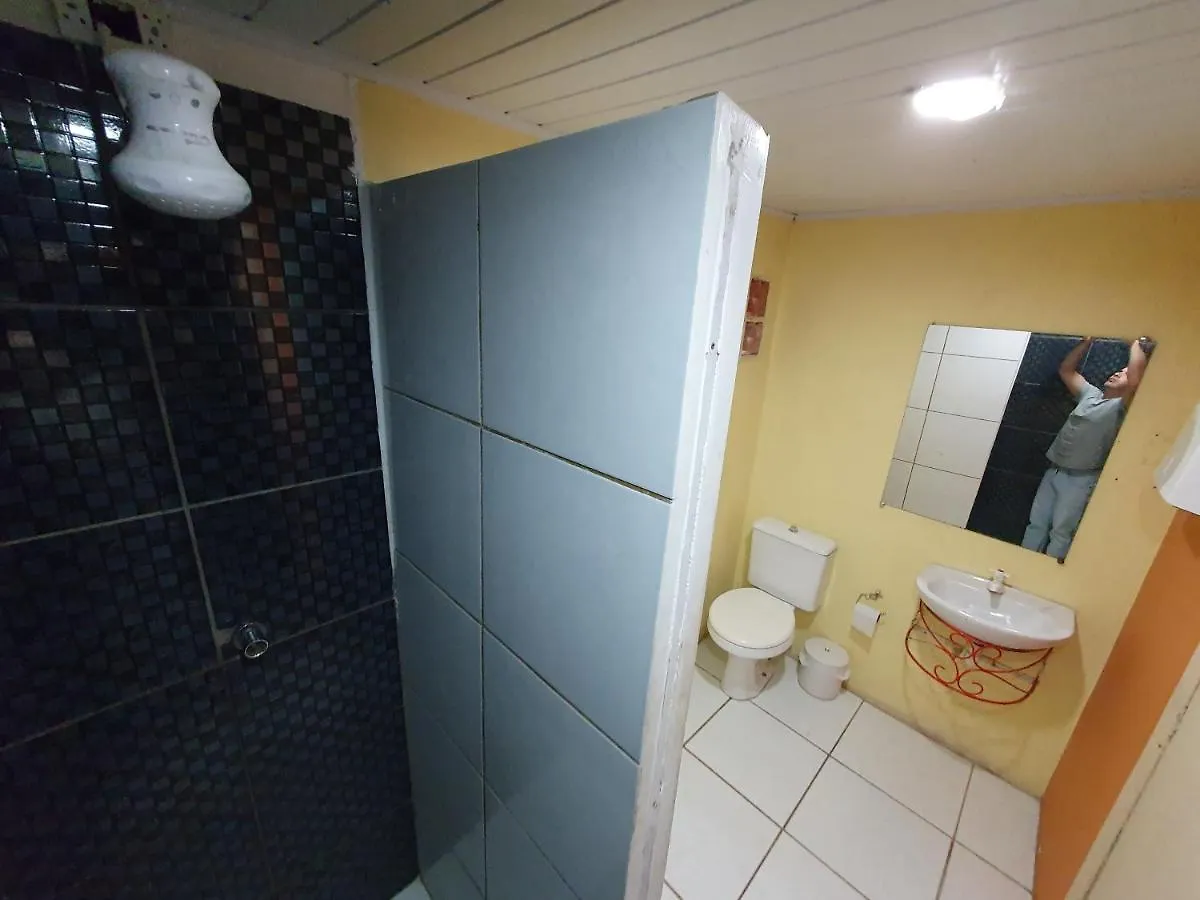 לאגס Motel Estrela